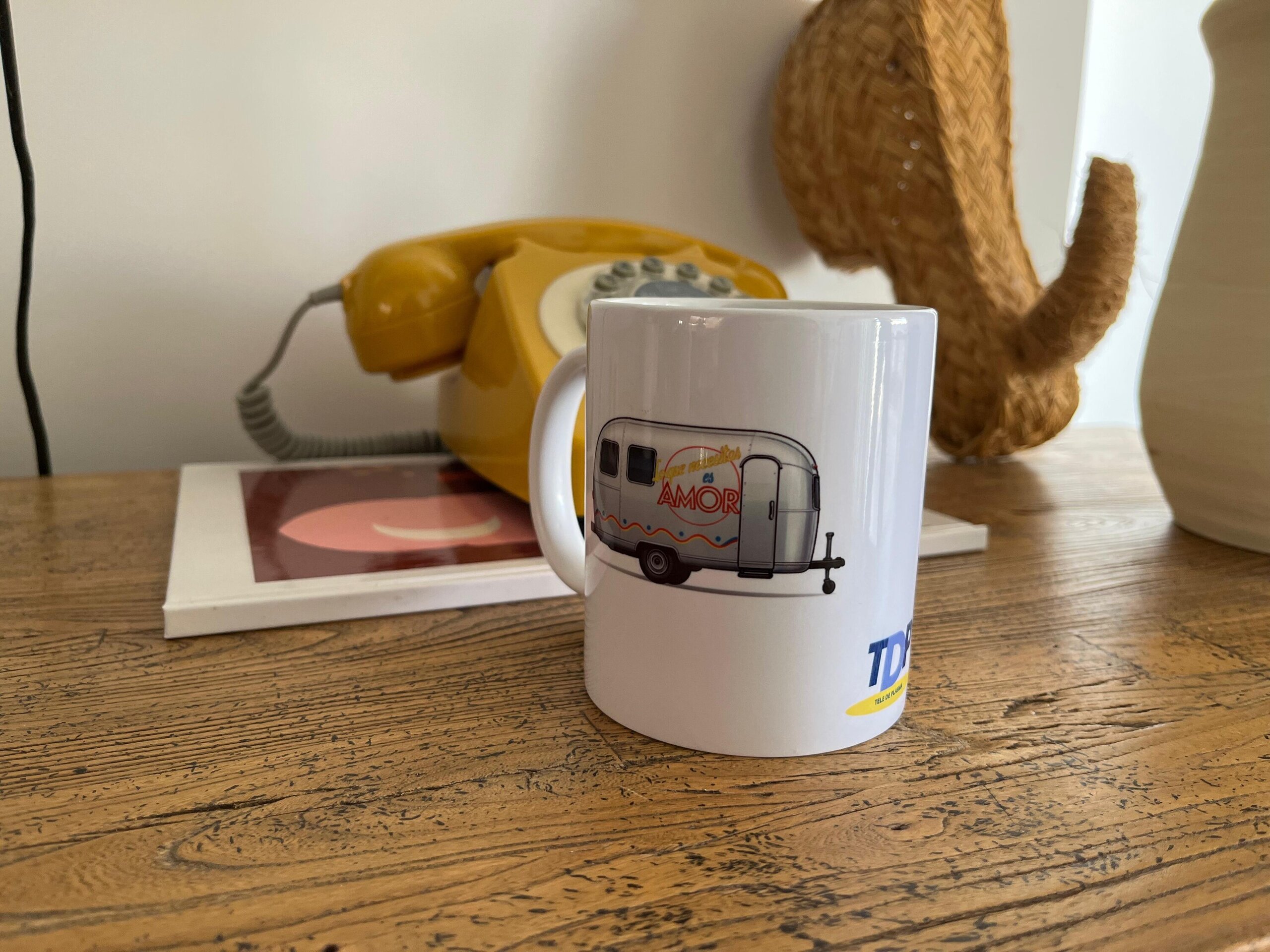 Taza Lo que necesitas es amor - 3