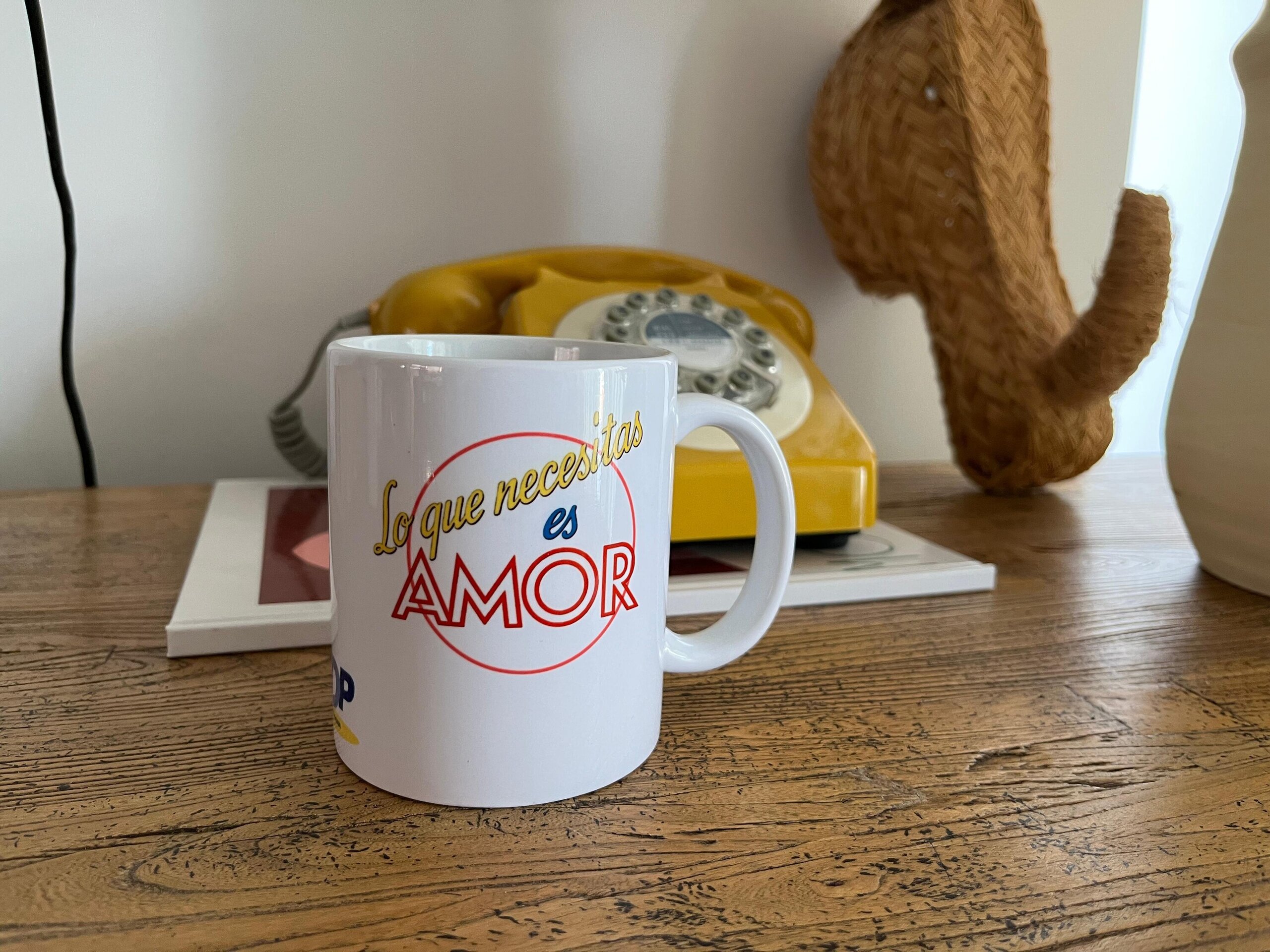 Taza Lo que necesitas es amor - 2